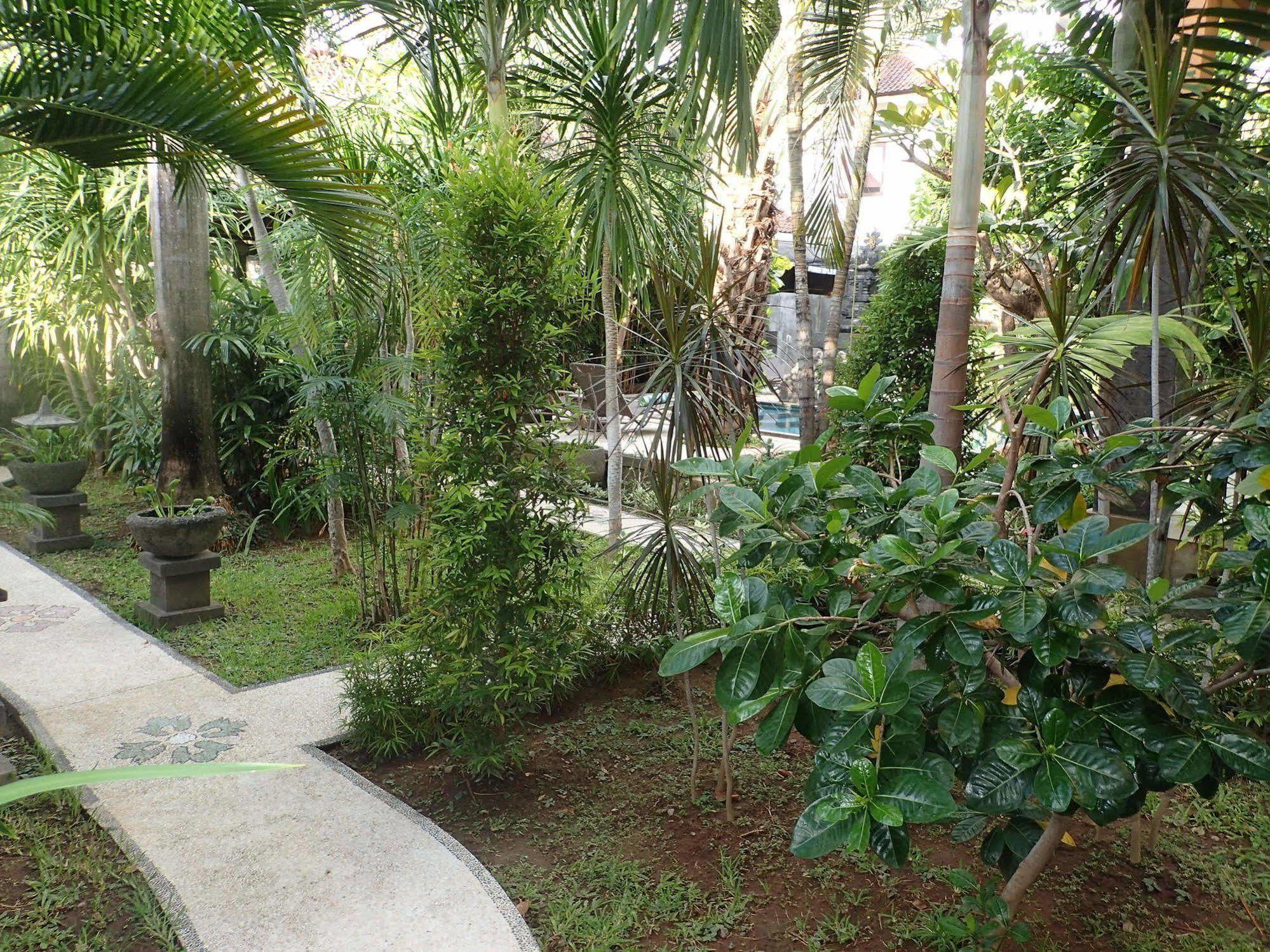 Alami Resort, Restaurant And Dive Center Amed  Ngoại thất bức ảnh